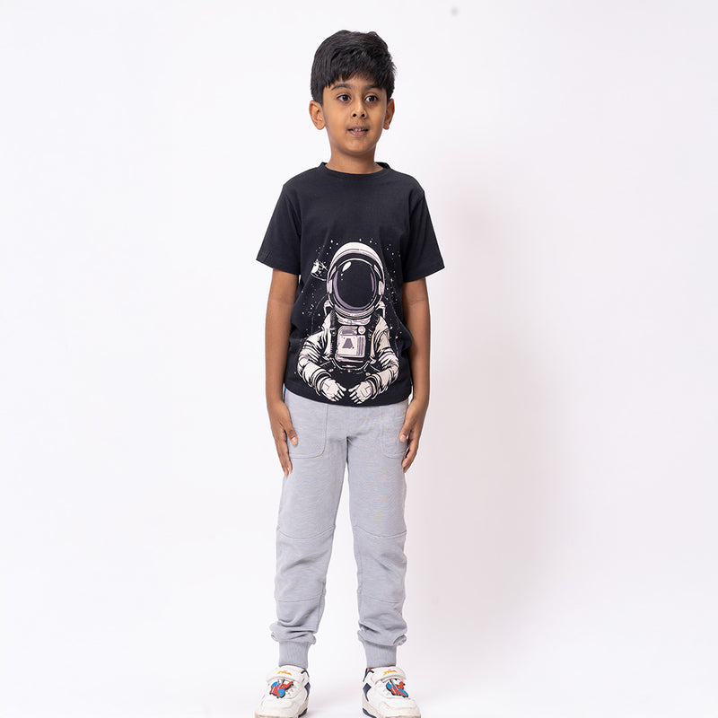 Boys Astronaut Graphic T-shirt & Grey Jogger Set