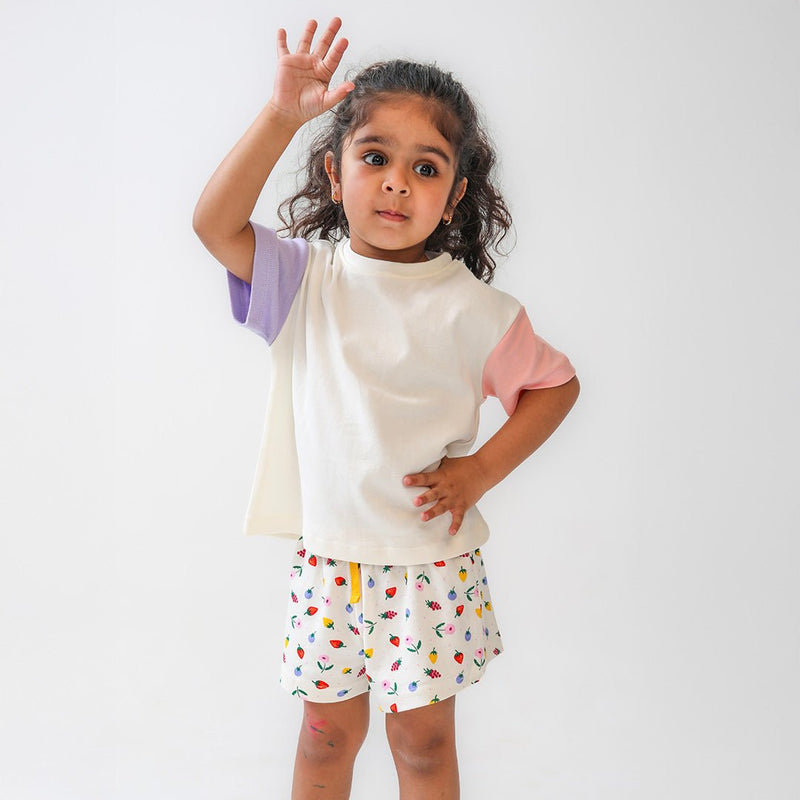 Colorblock T-shirt & All Over Print Shorts Set