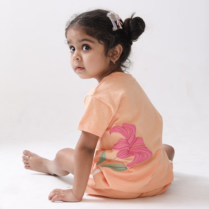 Floral Graphic Tshirt