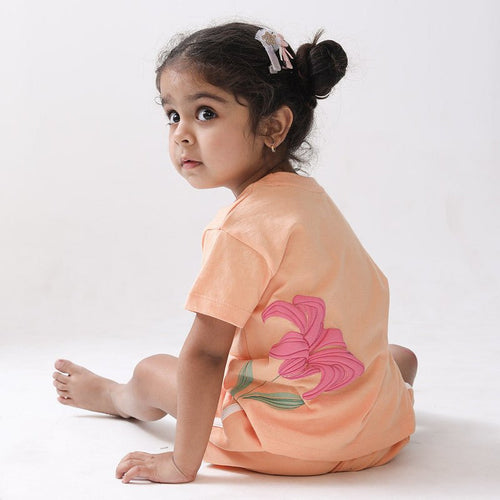 Floral Graphic Tshirt